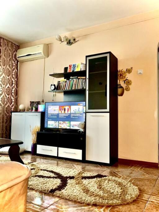 Ap 2 Cam Confortabile - Ab House Iasi Eksteriør billede